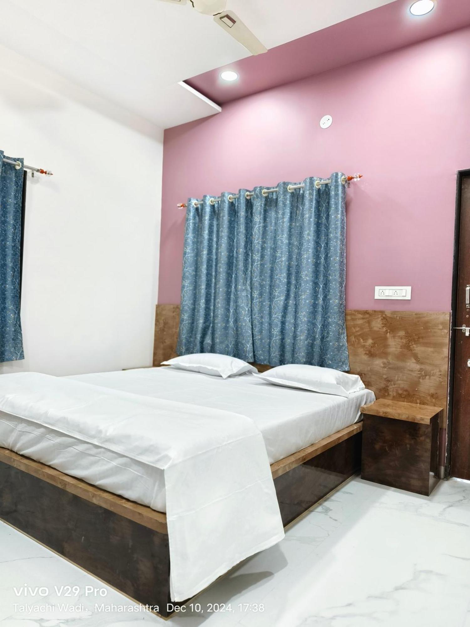 Shree Jyotirlinga Residency Hotell Ellora Eksteriør bilde